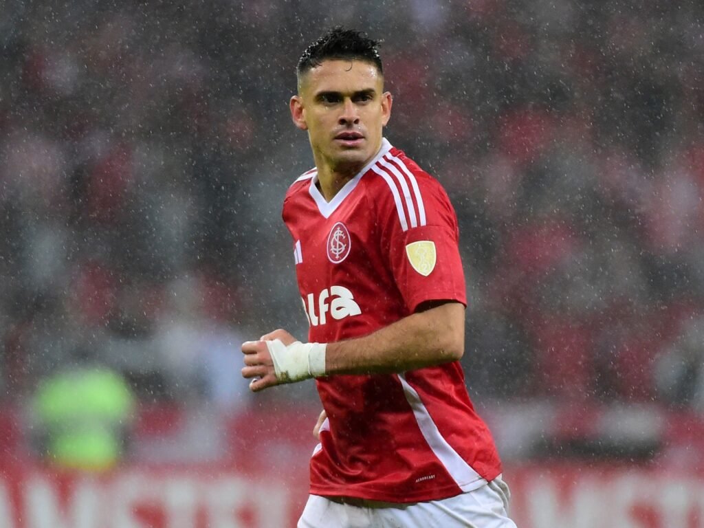 River acelera por el regreso de Borré: el delantero ya dio el visto bueno y negocian con Inter