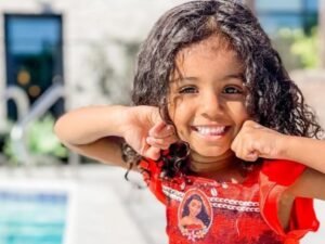 Tiene 6 años y comparte el mismo IQ de Albert Einstein y Bill Gates: así vive Kashe Quest, la “niña genio” más joven en convertirse en miembro de Mensa