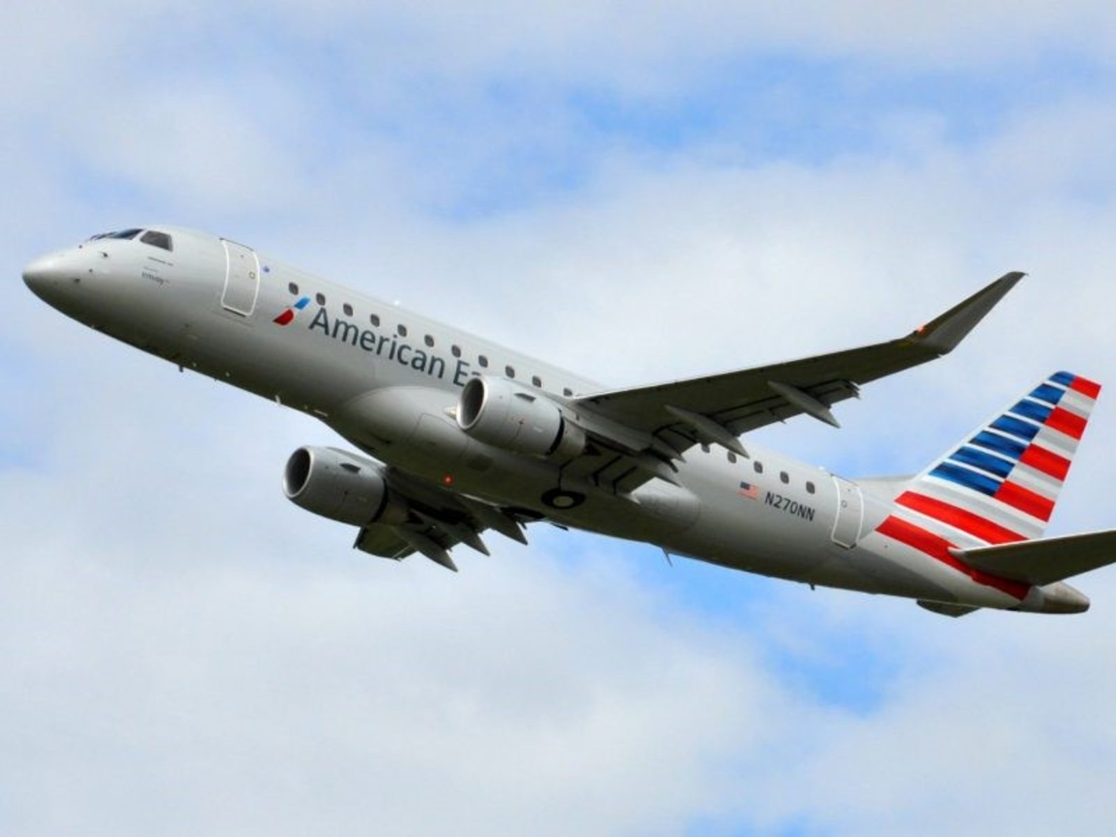 Atención en Illinois: entran en vigor nuevos impuestos sobre el combustible de aviación desde el 1 de julio
