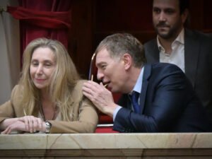 A qué viene Santilli, Toto Caputo jefe de Gabinete en las sombras y las trampas de Adorni