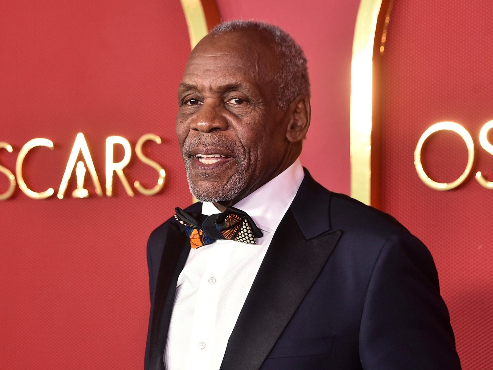 Cita del día, del actor Danny Glover, de 79 años sobre su diagnóstico de Alzheimer: “Hay momentos que uno recuerda constantemente y me confirman que puedo recordar cosas. Y hay momentos que jamás olvidaré”