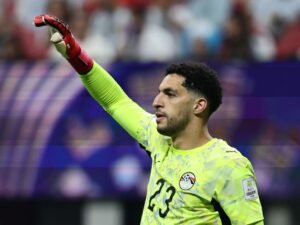 Las increíbles atajadas de Mostafa Shobeir, el arquero de Egipto que hasta le atajó un penal a Messi contra Argentina en el Mundial