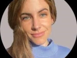 Beatriz Gros, gastroenteróloga: “Hay personas que comen perfecto y sufren de ansiedad o depresión. Sabemos que los antibióticos y alimentos ultraprocesados alteran la flora e influyen en cómo nos encontramos”