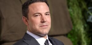 Ben Affleck gana un millón de dólares para caridad en “Quién quiere ser millonario” de EE.UU. tras una dolorosa pérdida familiar