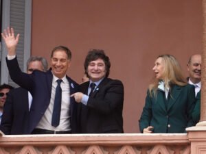 El Gobierno busca destrabar la reforma electoral, entre la desconfianza de los gobernadores y los tironeos con el PRO
