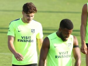 Atlético de Madrid, con Julián Alvarez como suplente, vs Villarreal, por la Liga de España: minuto a minuto, en directo