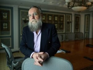 Esoterismo, amor por Rusia y un atentado doloroso: quién es Alexander Dugin, “el Rasputín de Putin”
