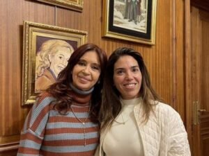 Investigan por lavado a la camporista que compró el piso de abajo del departamento de Cristina Kirchner