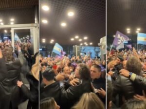 Javier Milei y sus medidas, EN VIVO: el pogo del Presidente con los militantes libertarios y el cántico contra Néstor Kirchner