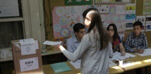 Los jóvenes de 16 a 35 años: el dilema de los candidatos rumbo a las elecciones de 2027