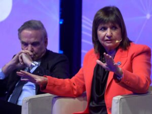 Patricia Bullrich: “Un gobierno que reforma y va para adelante en algunos momentos choca”