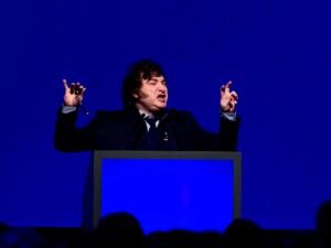 Si querés llorar, llorá: Javier Milei no se mueve de su plan, desafía a todos y hay gente muy nerviosa