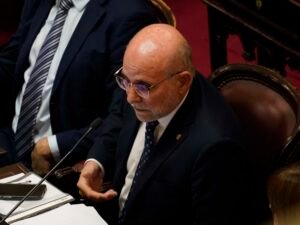 Tras la polémica por el caso de Fernández Sagasti, otro senador pidió participar en forma virtual en la sesión de Ley de Tierras