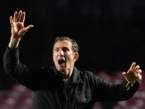 Boca y el método Arruabarrena: decisiones fuertes, respaldo a los pibes y cinco títulos en la mira