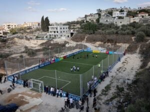 FIFA Arena: el plan para catapultar el fútbol entre niños y niñas de Cisjordania