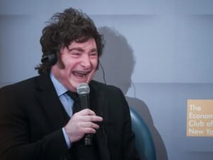 Javier Milei y sus medidas EN VIVO: tras su paso por los EE.UU., el Presidente se prepara para un nuevo viaje, este vez, hacia París