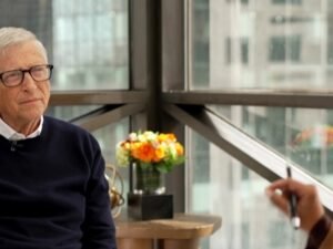 La apocalíptica advertencia de Bill Gates sobre la IA: alerta que es capaz de provocar “mil millones de muertes”