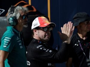 La particular manera que eligió Fernando Alonso para anunciar su futuro con Aston Martin y la Fórmula 1 en 2027: “Me voy a retirar… pero todavía no”