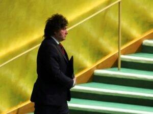 Las malas noticias que activaron alarmas en el Gobierno y la impensada estrategia de Axel Kicillof en Wall Street