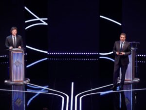 Siete organizaciones de la sociedad civil pidieron al Congreso que no se eliminen los debates presidenciales dentro de la reforma electoral