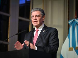 Tras adjudicar el Canal de la Ciudad, Jorge Macri relanza la licitación de las dos radios públicas porteñas