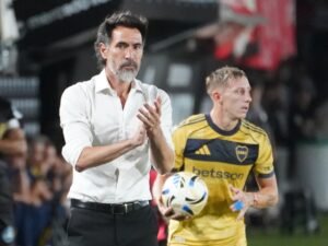Boca vs Eduardo Domínguez: los antecedentes contra el DT que carga el aura de Bianchi y siempre sonó en La Bombonera