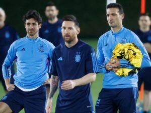 De Alemania 2006 a Qatar 2022: la historia de la amistad de Scaloni y Aimar que cambió la carrera de Lionel Messi en la Selección