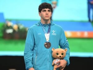 De una fractura a ser abanderado argentino en Dakar 2026: la historia de Benjamín Fernández de Landa, el gimnasta que sueña con los Juegos Olímpicos