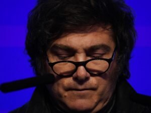 Javier Milei, EN VIVO: el Presidente no saludó a Lula por su triunfo en Brasil y hoy encabeza la reunión de Gabinete
