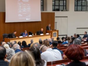 La defensa de la verdad frente a la inteligencia artificial, eje de un encuentro sobre periodismo y la encíclica Magnifica Humanitas