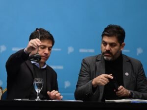 La mano derecha de Axel Kicillof dijo que un posible fallo a favor de Cristina Kirchner en la ONU “no es vinculante” y desde el kirchnerismo lo cruzaron
