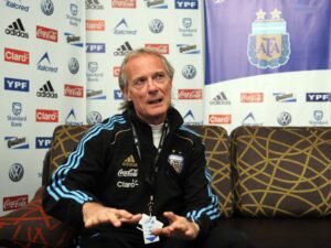 “Maradona fue impiadoso con Diego y lo terminó matando”: habla Fernando Signorini, el hombre que lo conoció como pocos