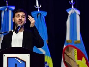 Mientras negocian por el Presupuesto y las PASO con el Gobierno, las provincias redoblan la presión por más recursos